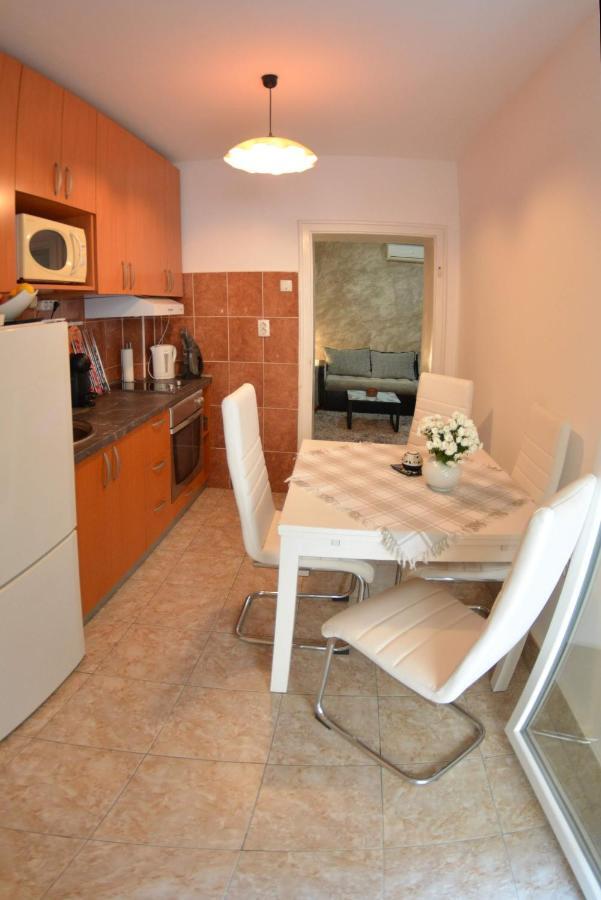 White Night City Center Apartman Belgrade Exterior photo